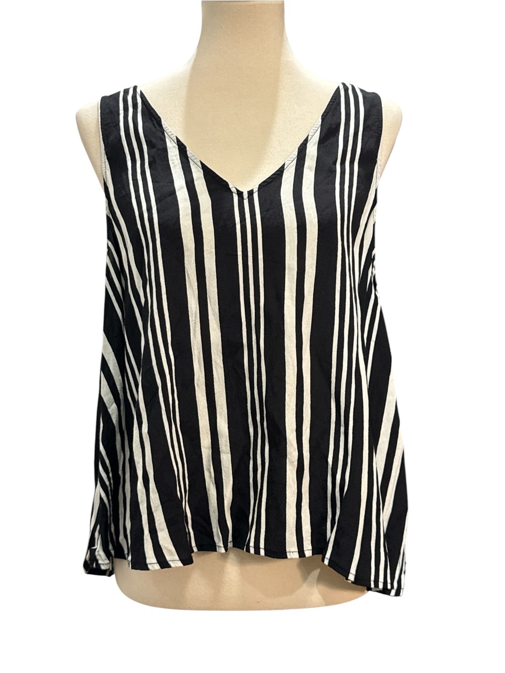 bp Black & White Vertical Stripe V-Neck Camisole #432